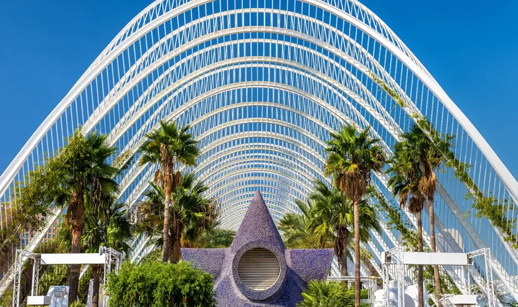 Si no sabes que visitar en Valencia, ven a los Jardines de Turia.