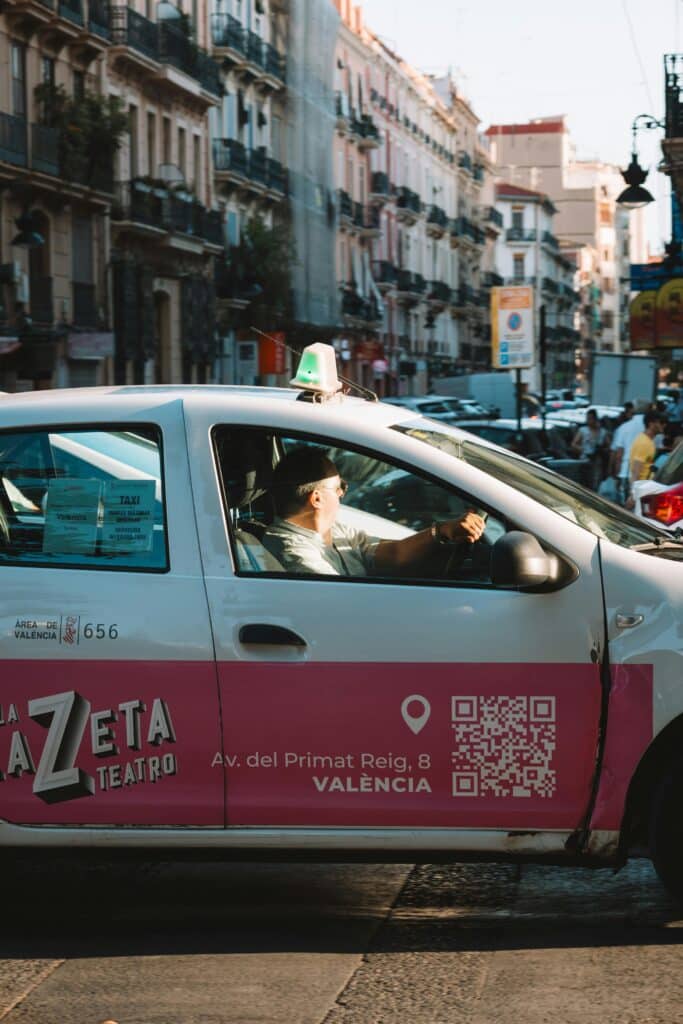 qué hacer en Valencia · visitar Valencia fin de semana · itinerario Valencia 3 días · Valencia imprescindible · ciudad artes y ciencias · Mercado Central Valencia · barrio del Carmen · Russafa Valencia